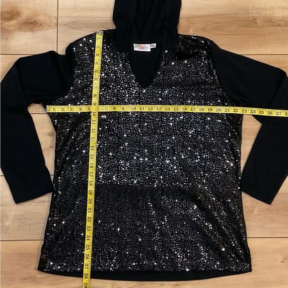 Quacker Factory Black Sequin Hoodie Size Large - Picture 8 of 9